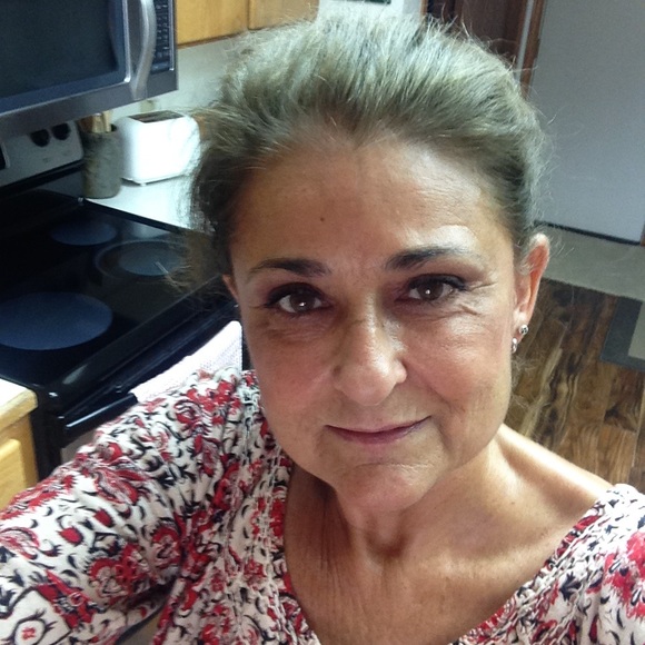 Meet your Posher, Wendy - Picture 1 of 1